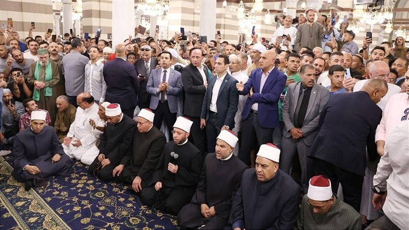 ذكر جماعي في أعقاب الصلاة